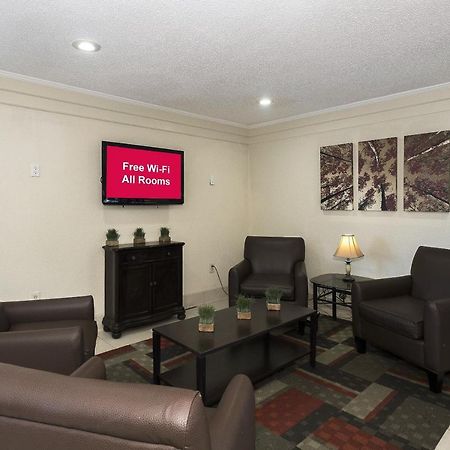 Red Roof Inn Bloomington - Normal/University Екстериор снимка