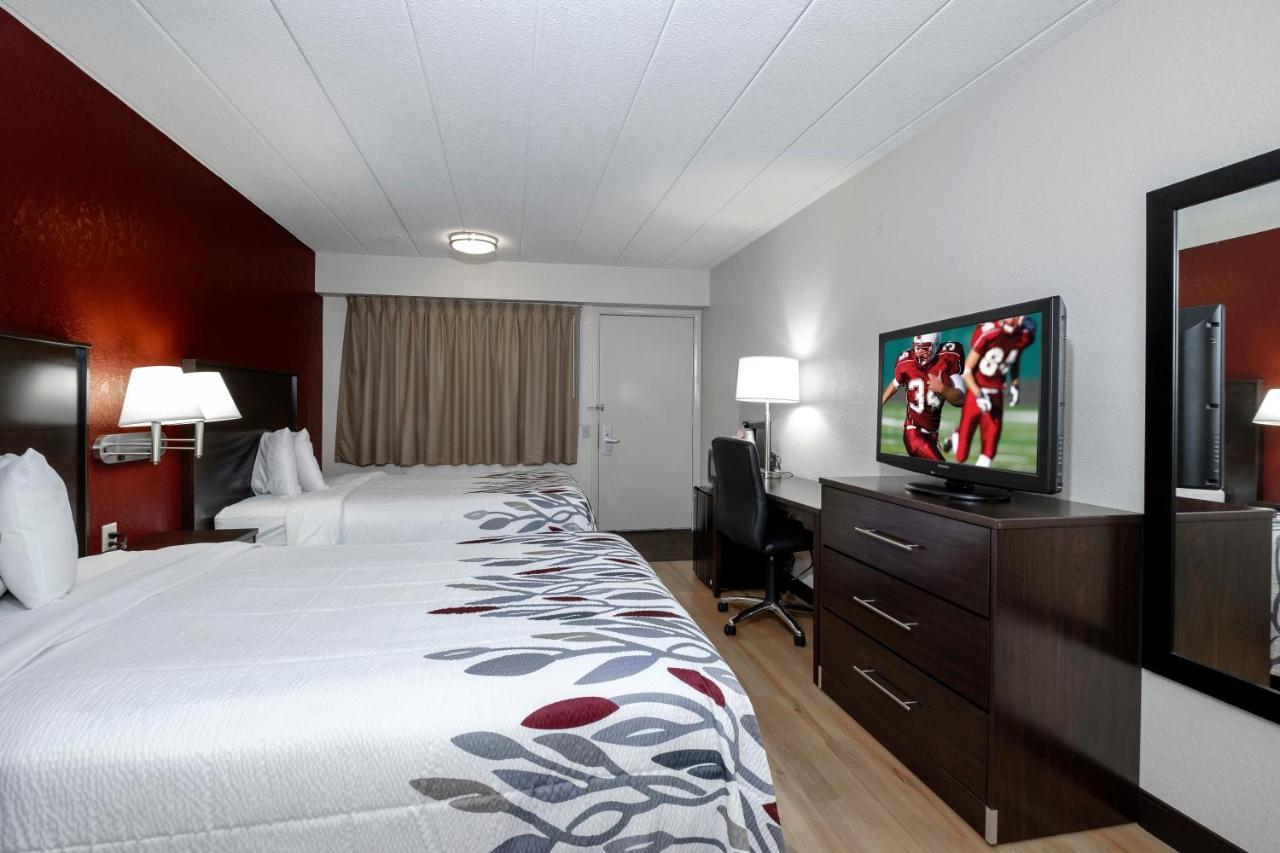 Red Roof Inn Bloomington - Normal/University Екстериор снимка