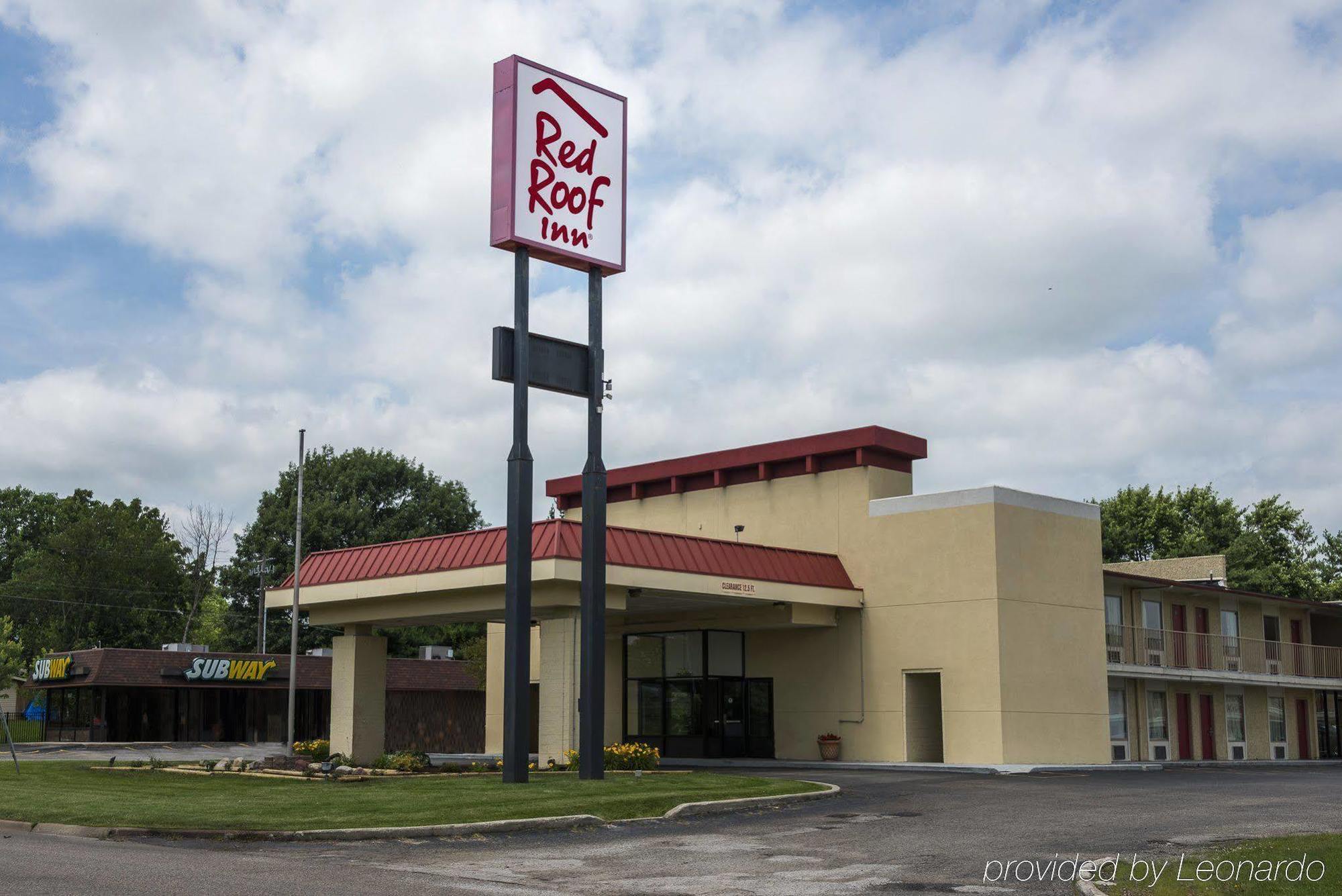 Red Roof Inn Bloomington - Normal/University Екстериор снимка