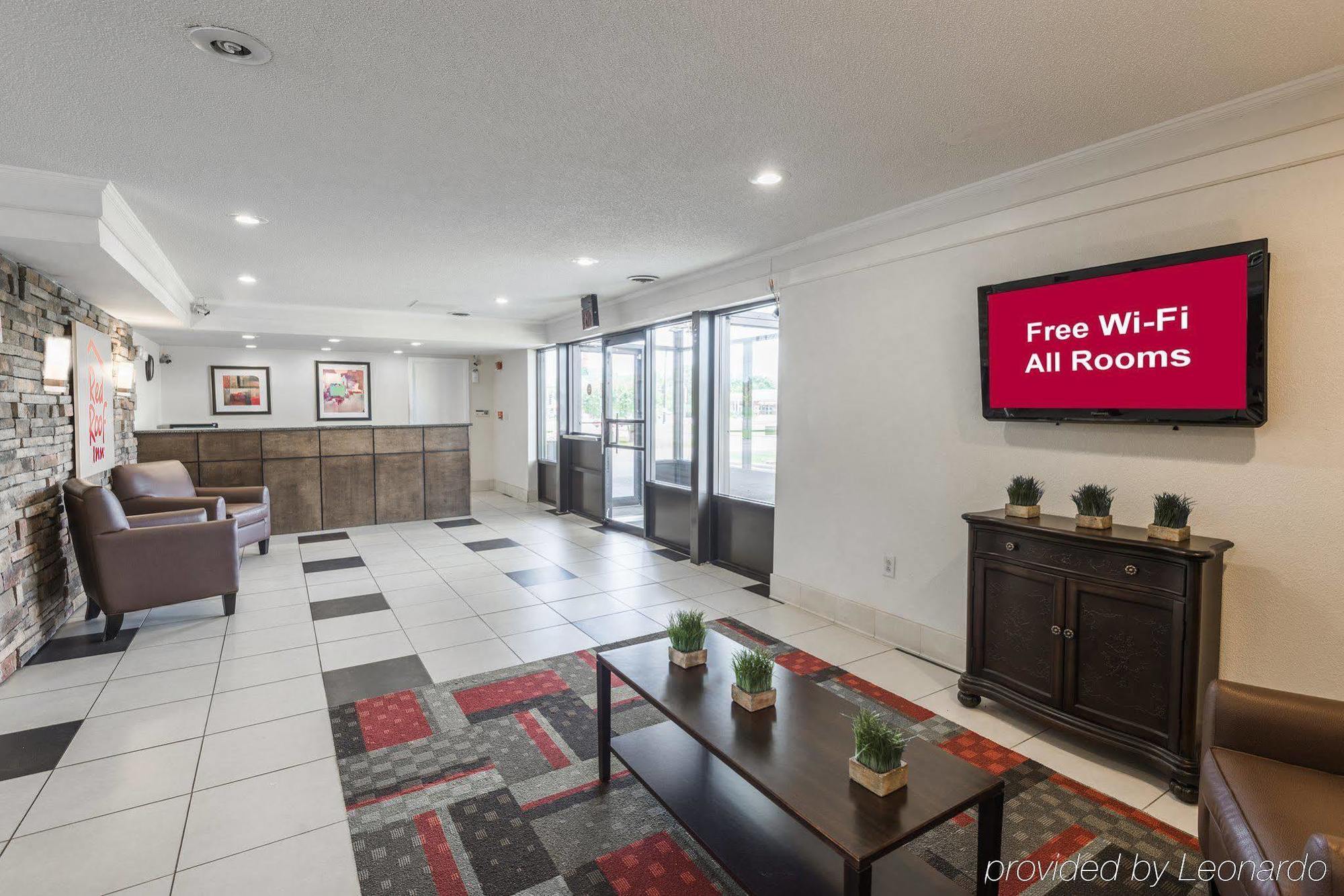 Red Roof Inn Bloomington - Normal/University Екстериор снимка